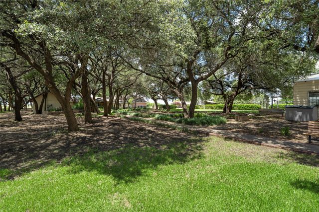 2029 Speegleville Road, Woodway, TX 76712