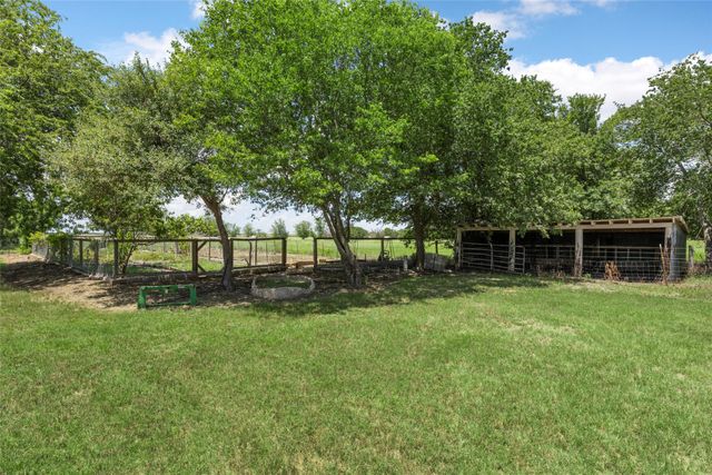 2029 Speegleville Road, Woodway, TX 76712