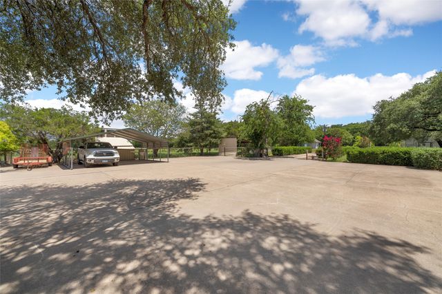 2029 Speegleville Road, Woodway, TX 76712