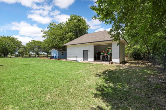 2029 Speegleville Road, Woodway, TX 76712