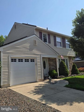 14 LAWRENCE LN, Westampton, NJ 08060