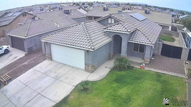 8622 E 41 St, Yuma, AZ 85365