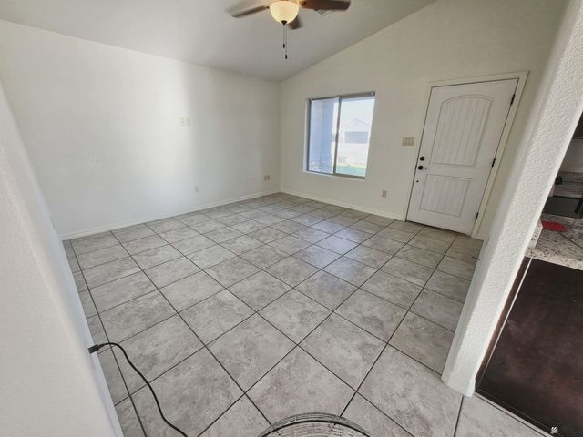 8622 E 41 St, Yuma, AZ 85365