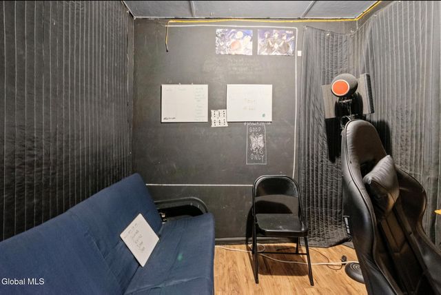 381 3rd Street, Troy, NY 12180