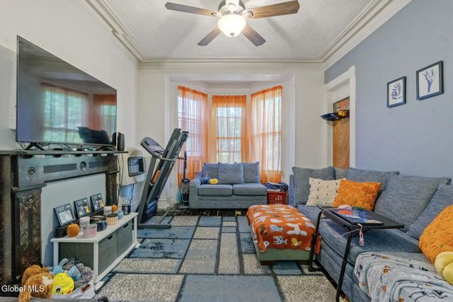 381 3rd Street, Troy, NY 12180