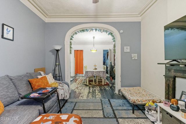 381 3rd Street, Troy, NY 12180