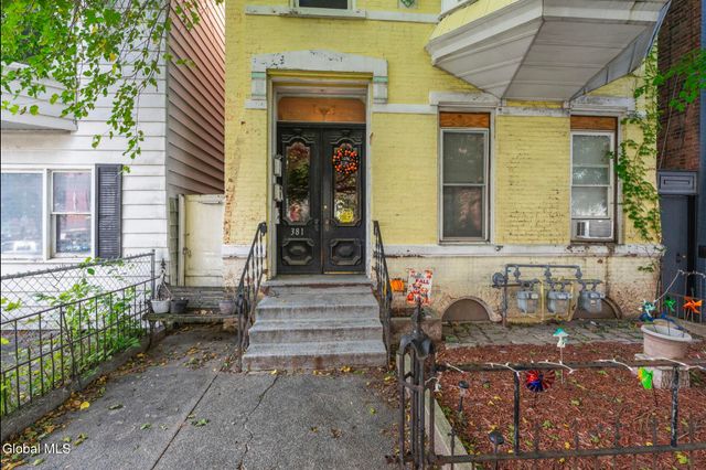 381 3rd Street, Troy, NY 12180