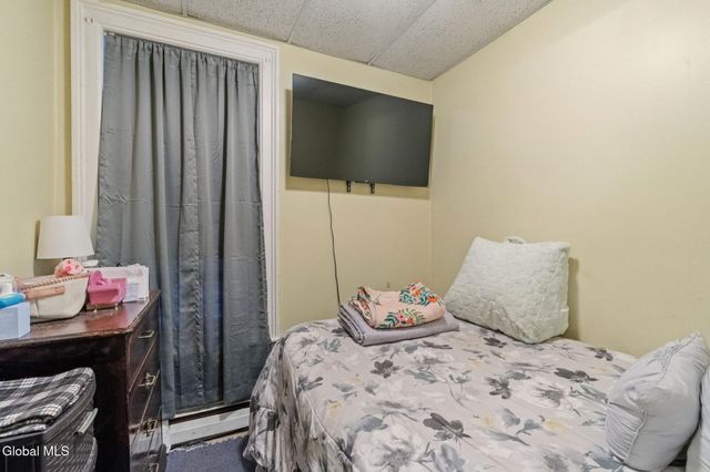 381 3rd Street, Troy, NY 12180