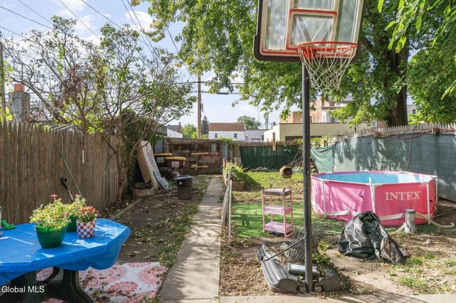 381 3rd Street, Troy, NY 12180