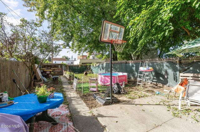 381 3rd Street, Troy, NY 12180