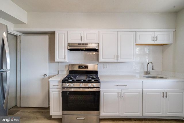 3329 WALLFORD DR, Baltimore, MD 21222