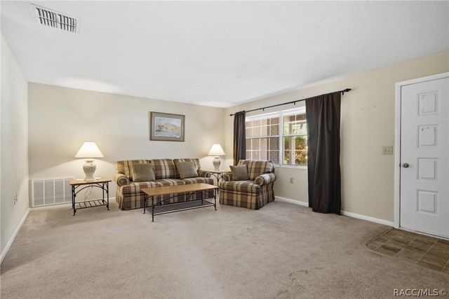 388 W Sugarmaple Lane, Beverly Hills, FL 34465