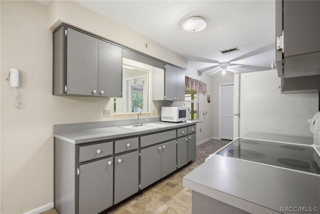 388 W Sugarmaple Lane, Beverly Hills, FL 34465