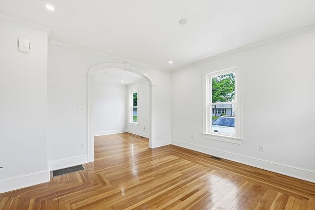 106 Dean Ave. 1, Franklin, MA 02038