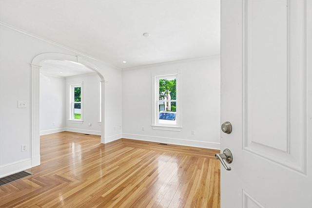106 Dean Ave. 1, Franklin, MA 02038