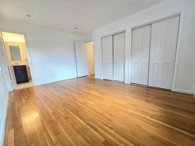 10928 PLEASANT ACRES DR, Hyattsville, MD 20783