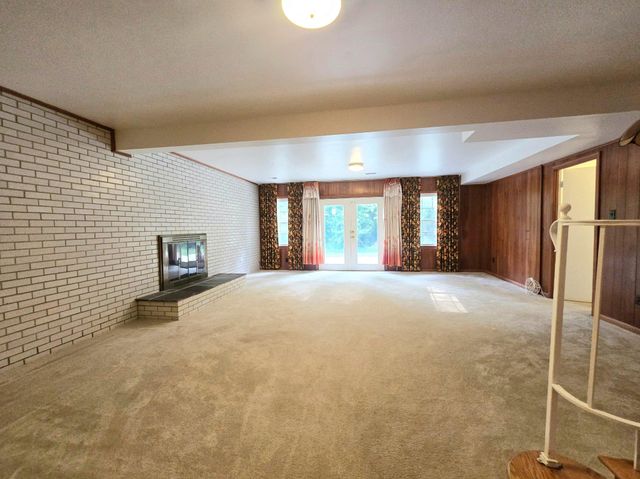 10928 PLEASANT ACRES DR, Hyattsville, MD 20783