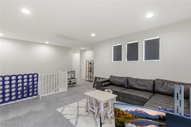 10937 White Alder Place, Las Vegas, NV 89138