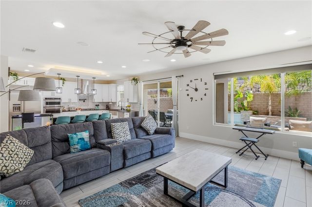 10937 White Alder Place, Las Vegas, NV 89138