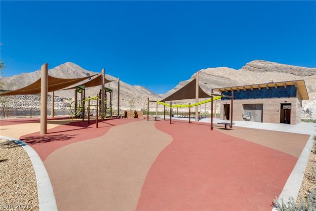 10937 White Alder Place, Las Vegas, NV 89138