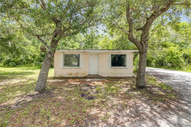 227 N SAMSULA DRIVE, New Smyrna Beach, FL 32168