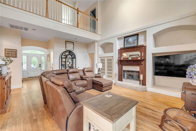 227 N SAMSULA DRIVE, New Smyrna Beach, FL 32168