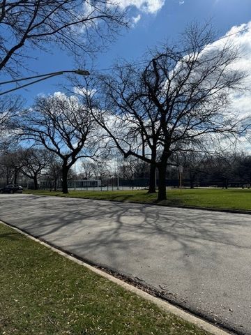 601 E 32nd Street 203, Chicago, IL 60616
