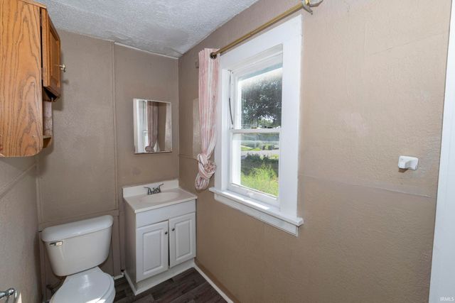 2622 Dunham Street, South Bend, IN 46619