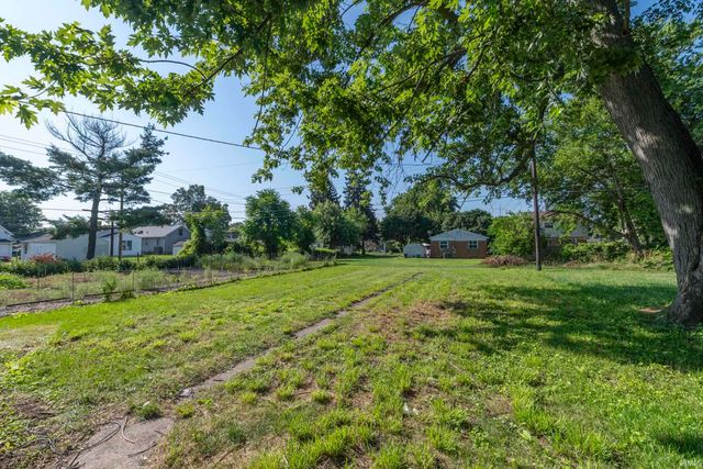2622 Dunham Street, South Bend, IN 46619
