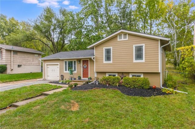 7109 NW 75th Street, Kansas City, MO 64152