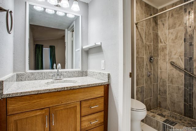 13910 Thebes, Universal City, TX 78148