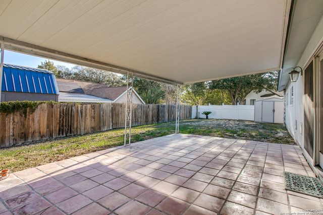 13910 Thebes, Universal City, TX 78148