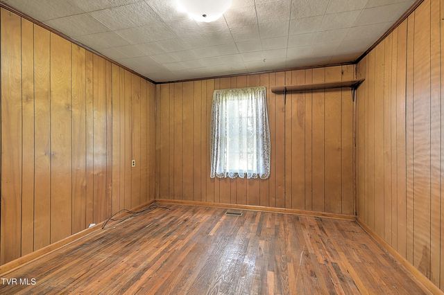 351 Silver Lake Road, Church Hill, TN 37642