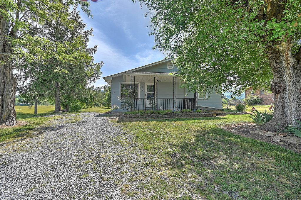 351 Silver Lake Road, Church Hill, TN 37642