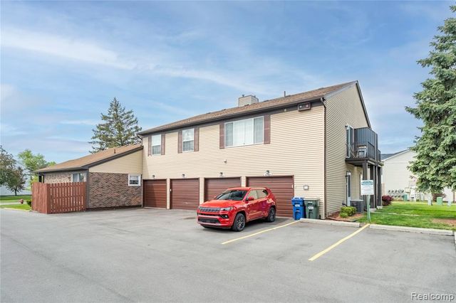 42564 Saratoga Road 31, Canton, MI 48187