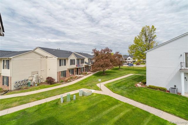 42564 Saratoga Road 31, Canton, MI 48187