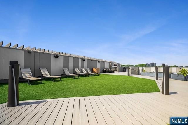 320 Adolphus Avenue 1104, Cliffside Park, NJ 07010