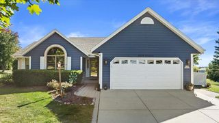W209N16520 Cairn COURT, Jackson, WI 53037