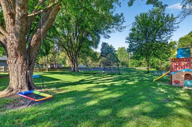6981 Sunrise Drive, Lino Lakes, MN 55014