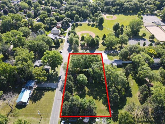 6981 Sunrise Drive, Lino Lakes, MN 55014