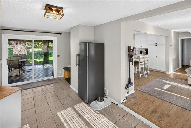 6981 Sunrise Drive, Lino Lakes, MN 55014