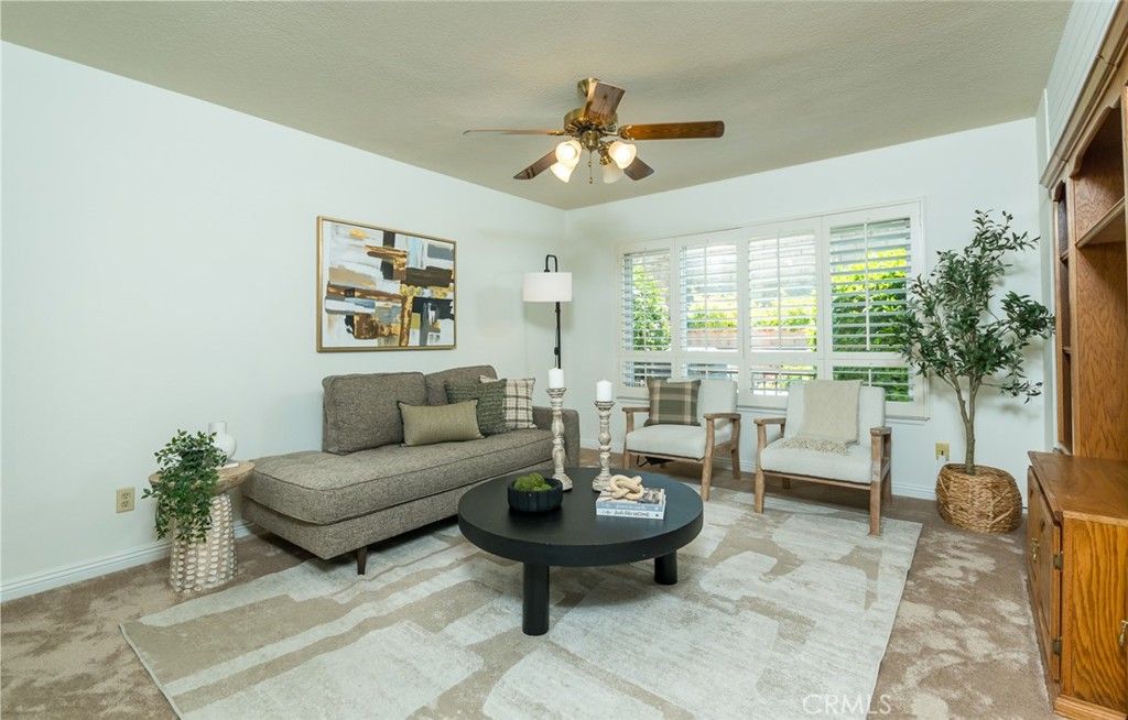 Image 16 of property listing at 23540 Via Amado, Valencia, CA 91355