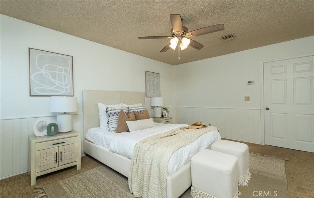 Image 33 of property listing at 23540 Via Amado, Valencia, CA 91355