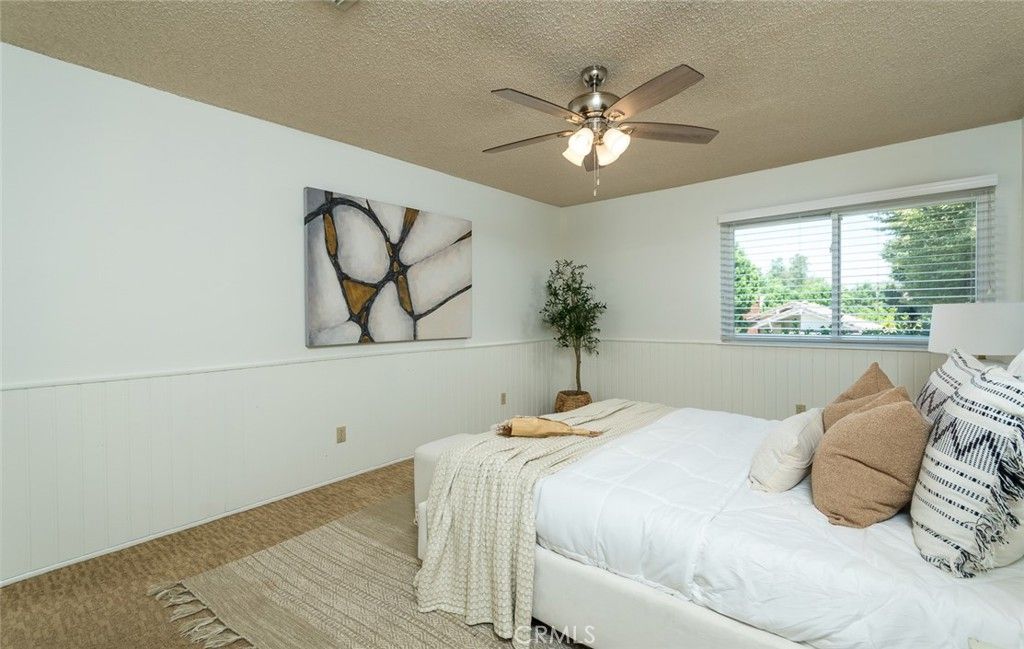 Image 34 of property listing at 23540 Via Amado, Valencia, CA 91355