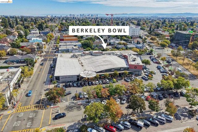 2144 Oregon St, Berkeley, CA 94705
