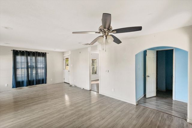 3708 Avenue M, Fort Worth, TX 76105