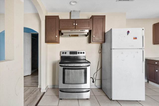 3708 Avenue M, Fort Worth, TX 76105