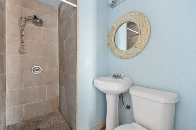 3708 Avenue M, Fort Worth, TX 76105