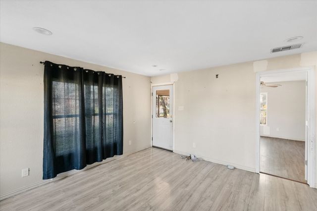 3708 Avenue M, Fort Worth, TX 76105