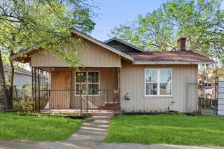 3708 Avenue M, Fort Worth, TX 76105